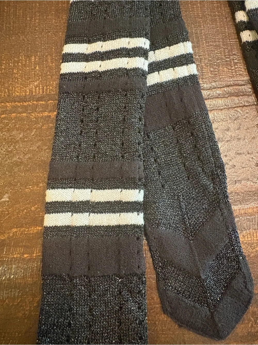 GAP scarf- skinny black and white Vintage